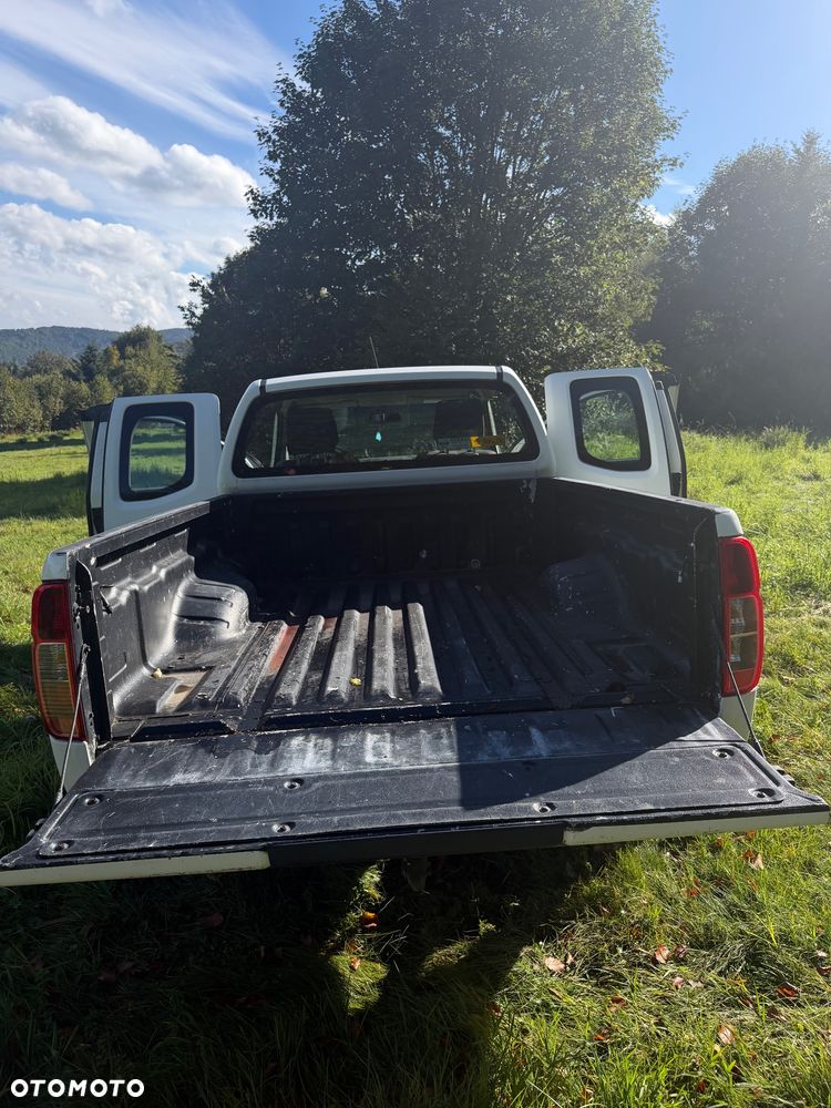 Nissan Navara - 12