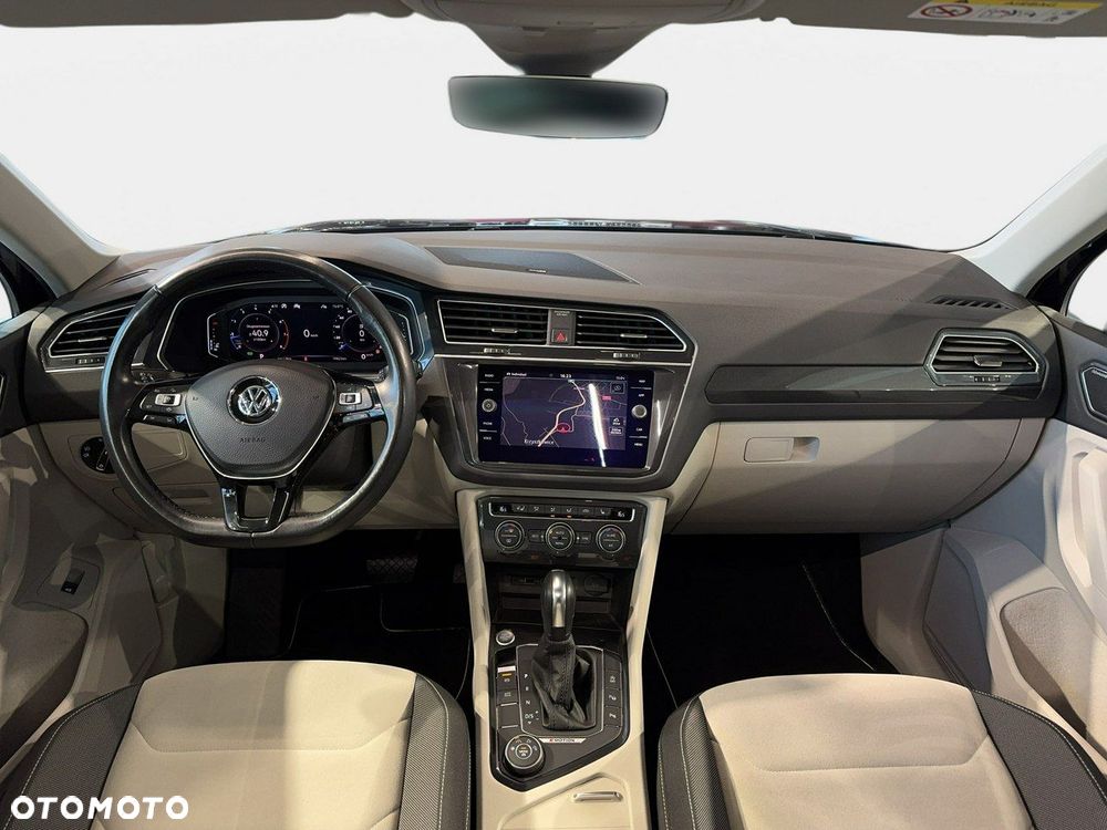 Volkswagen Tiguan - 20