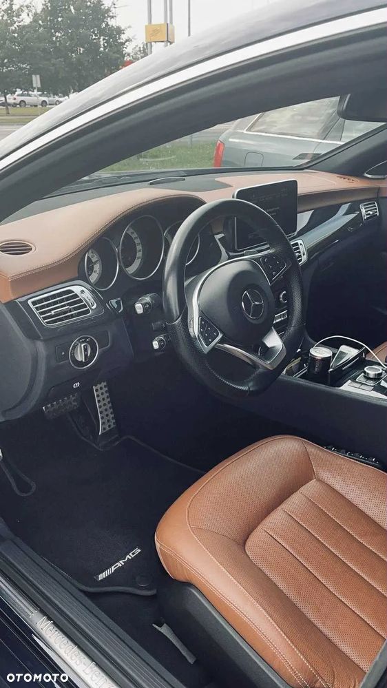 Mercedes-Benz CLS 350 d 4-Matic - 4