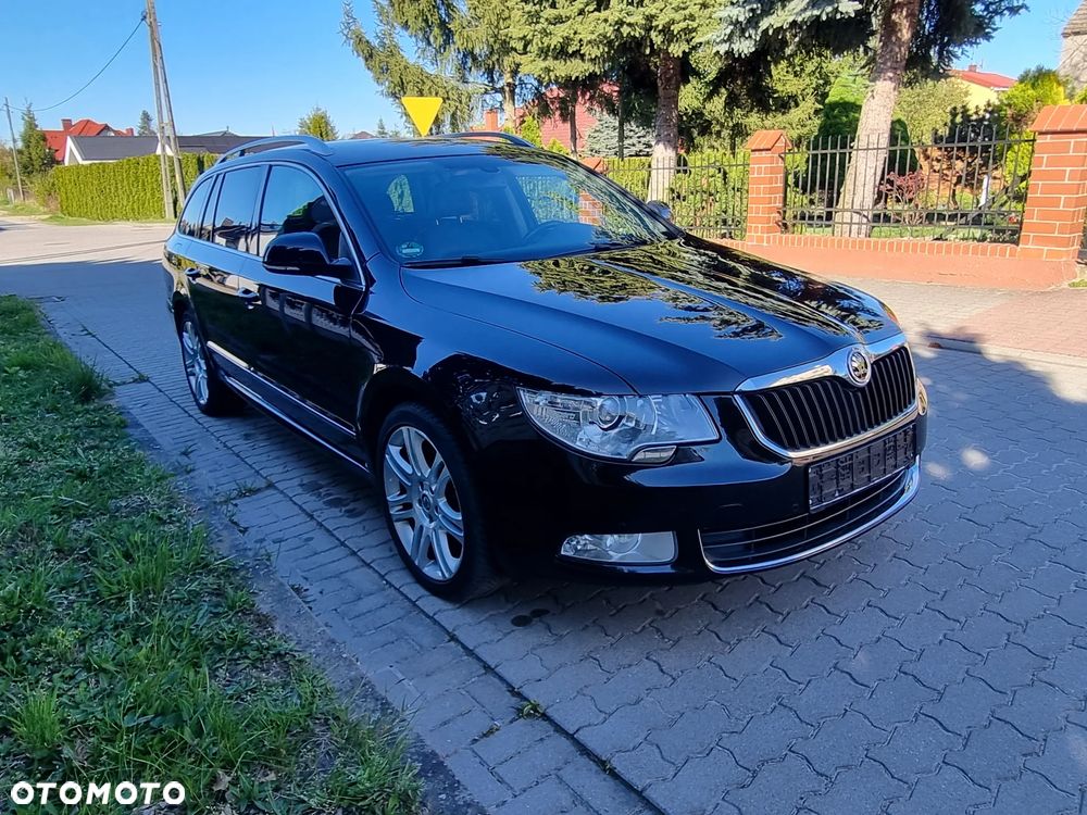 Skoda Superb 2.0 TDI Elegance DSG - 8