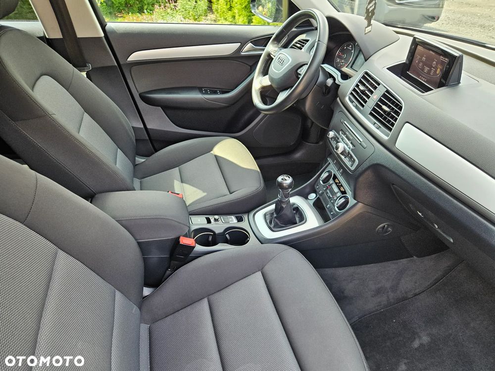 Audi Q3 2.0 TDI Design - 14