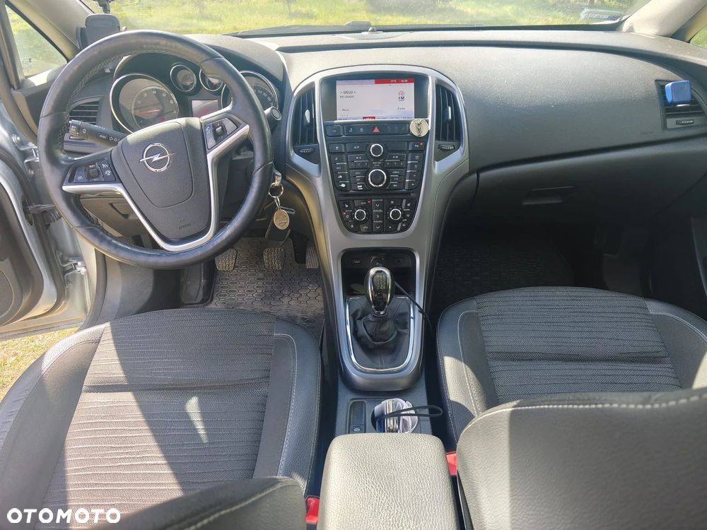 Opel Astra 1.4 T Active EU6 - 7