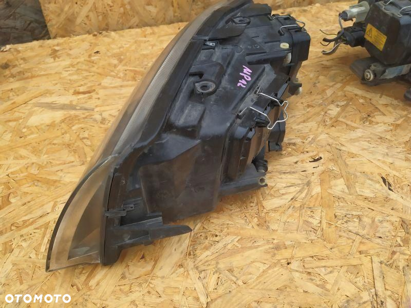 REFLEKTOR LAMPA PRAWA + LEWA EUROPA KSENON SKODA SUPERB I 1 - 6