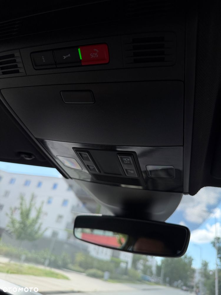Volkswagen Taigo 1.5 TSI ACT R-Line DSG - 36