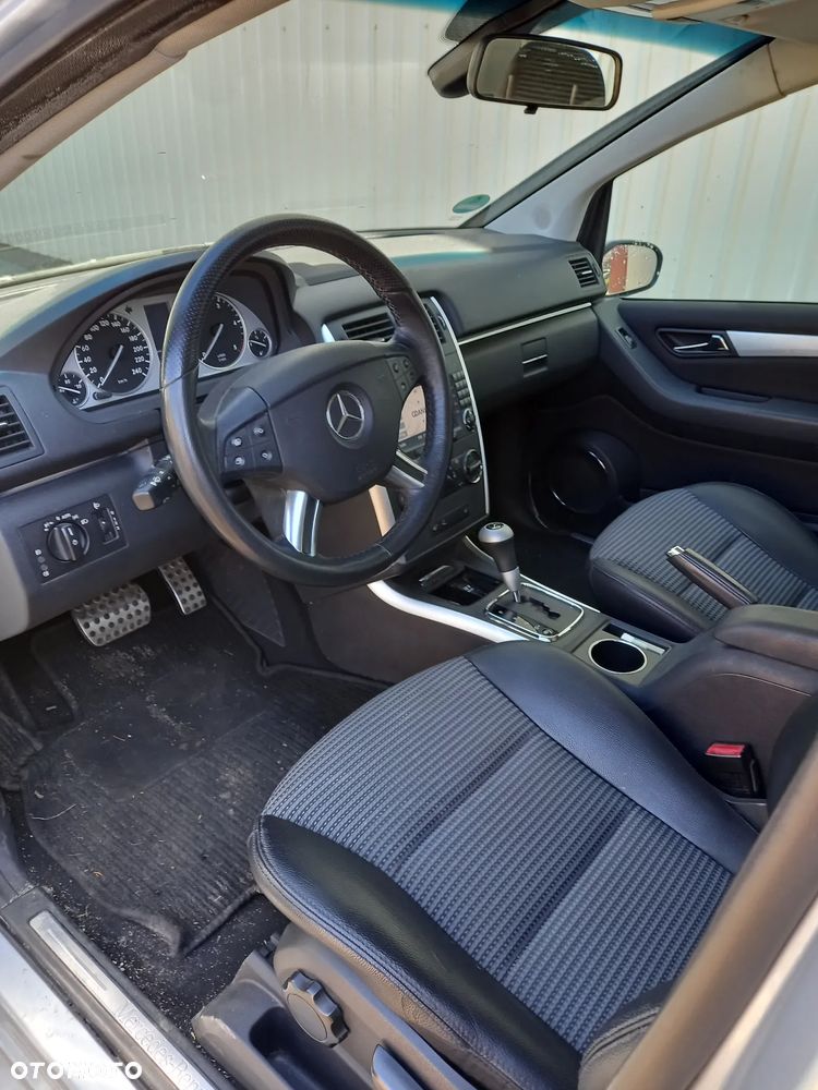 Mercedes-Benz Klasa B 200 CDI Autotronic - 8