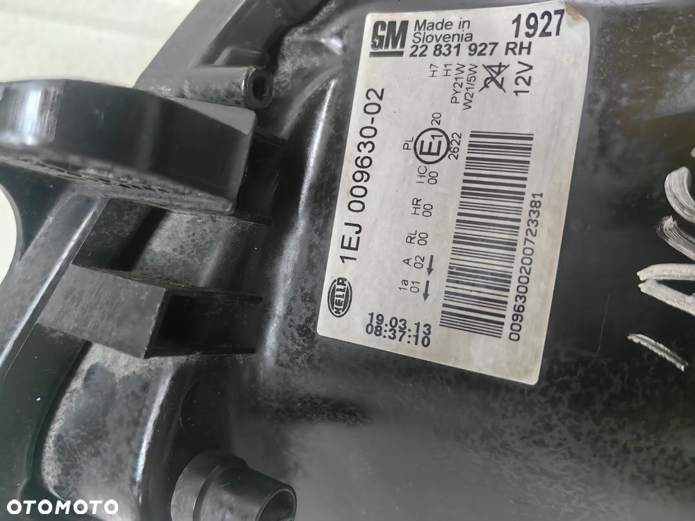 Lampa przednia prawa Opel Insignia A - 8