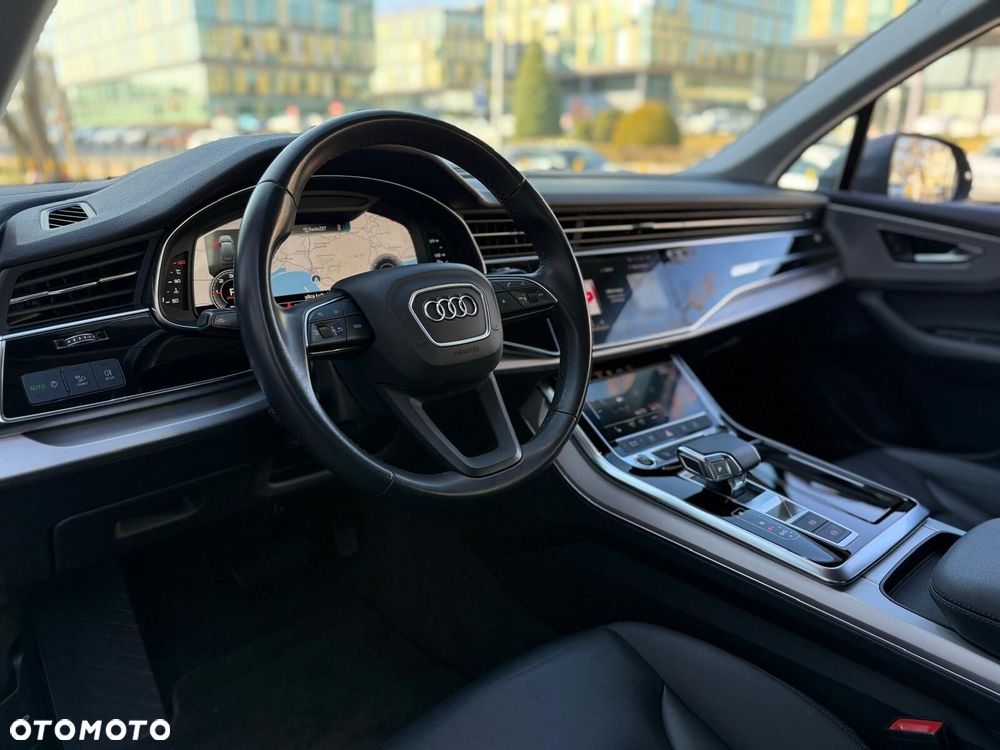 Audi Q7 - 16