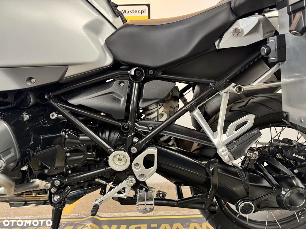 BMW R - 25