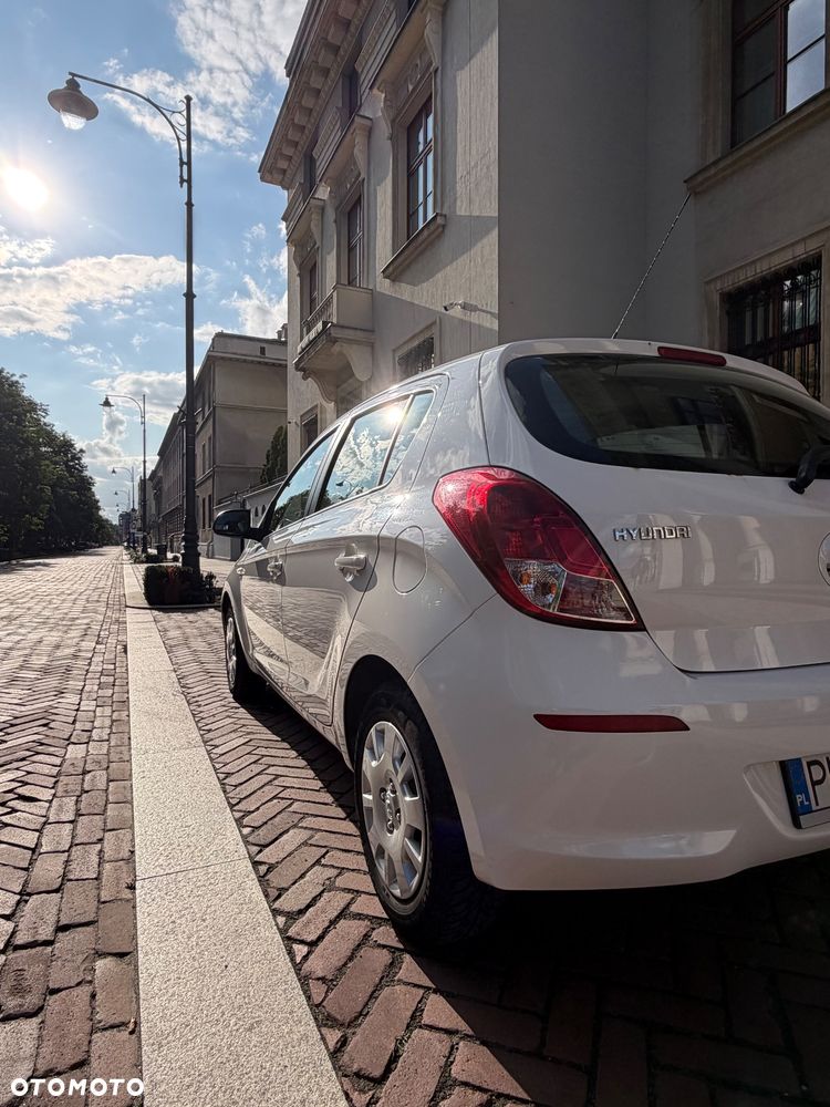 Hyundai i20 1.1 CRDi Classic + - 10