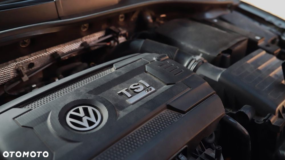 Volkswagen Golf - 16