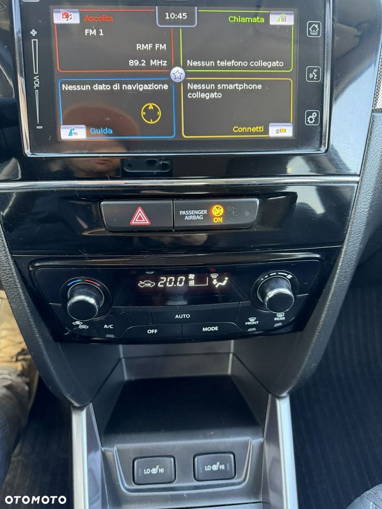 Suzuki Vitara - 14