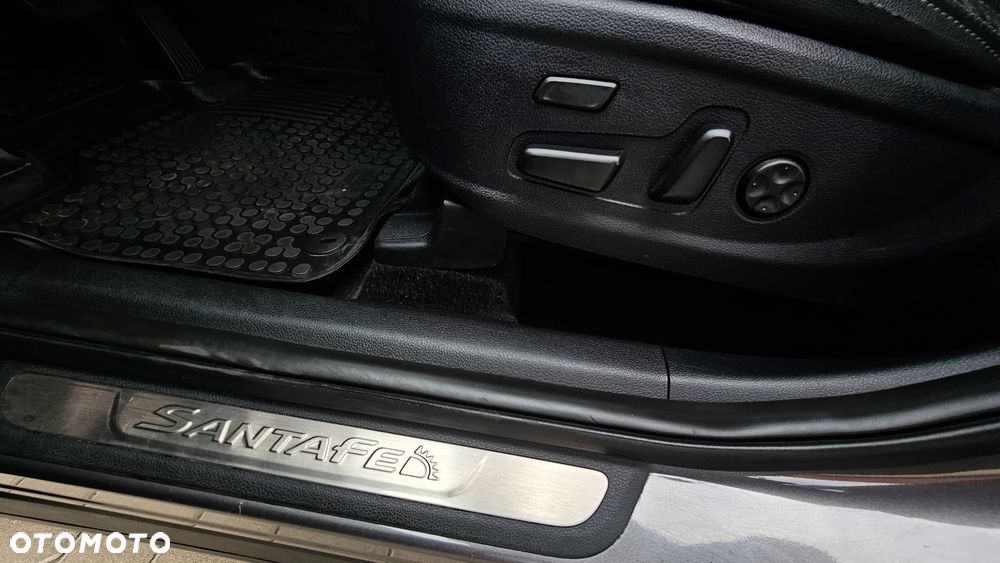 Hyundai Santa Fe - 21