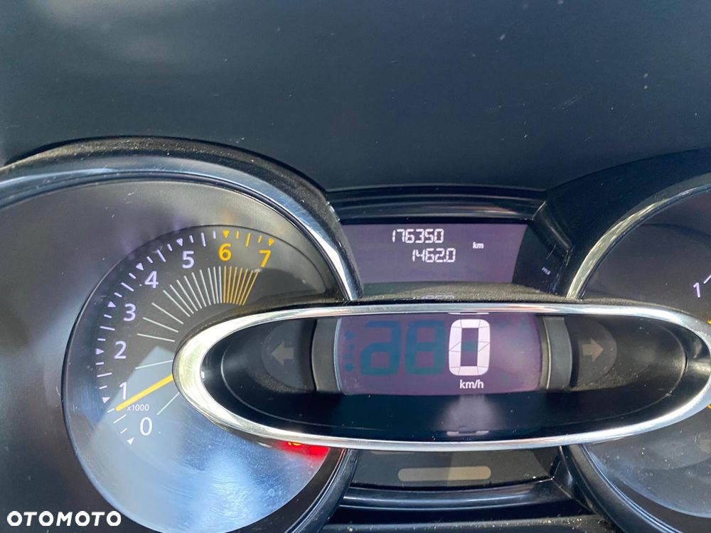 Renault Clio 1.2 16V Expression - 9