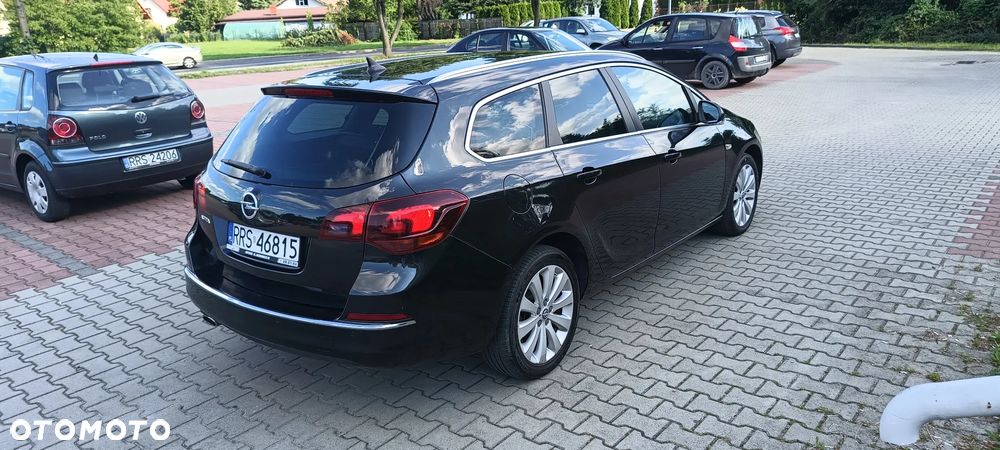 Opel Astra 1.4 Turbo Cosmo - 6