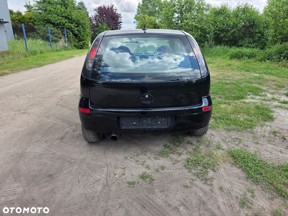 Opel Corsa 1.8 16V Sport - 5