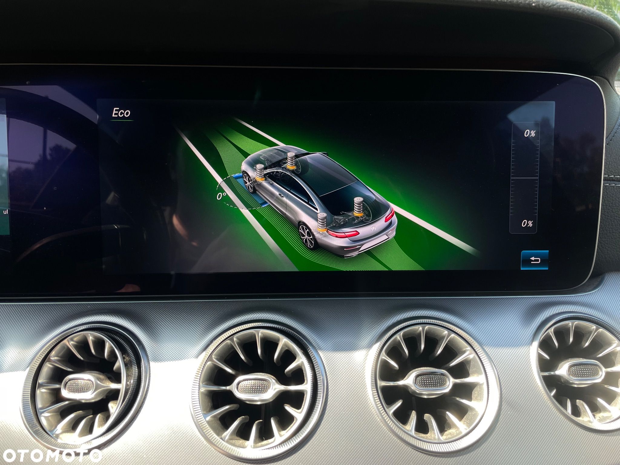 Mercedes-Benz Klasa E 220 d Coupe 4-Matic 9G-TRONIC - 10