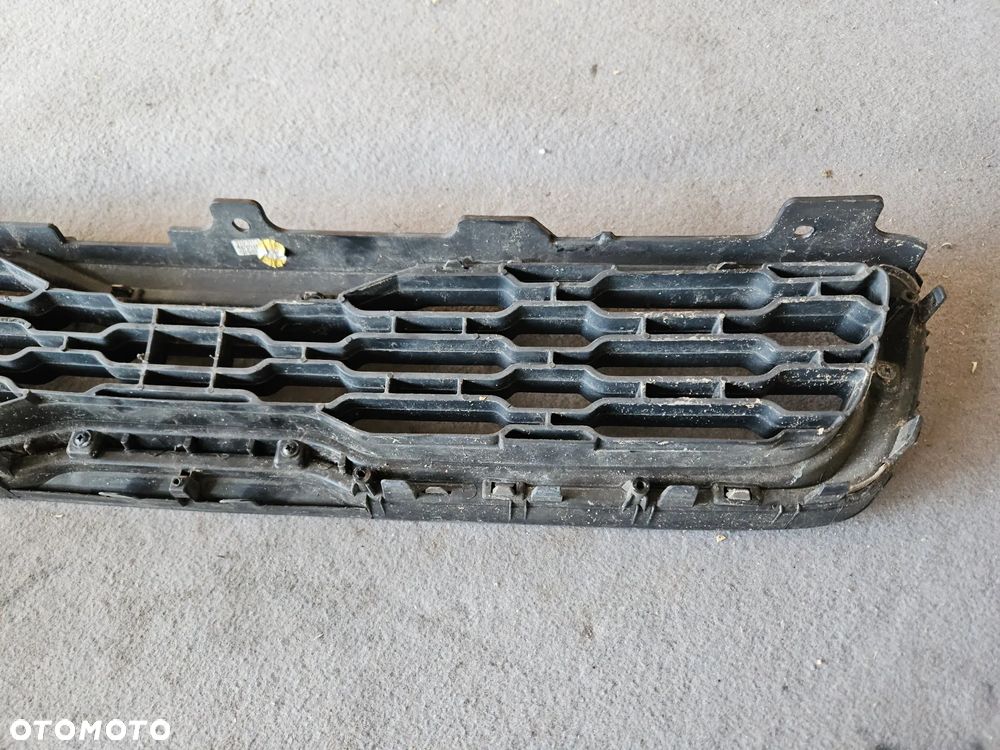 Grill atrapa chrom Kia Soul I Lift 2013r oryginalny 86350-2K500 - 6