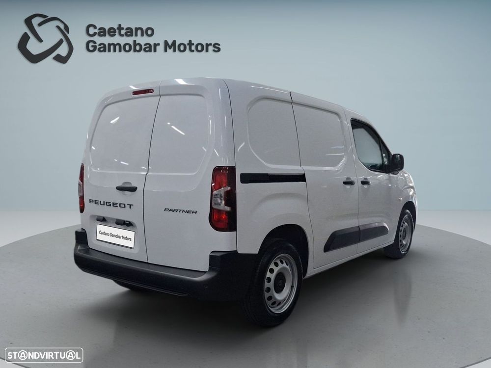 Peugeot Partner - 8