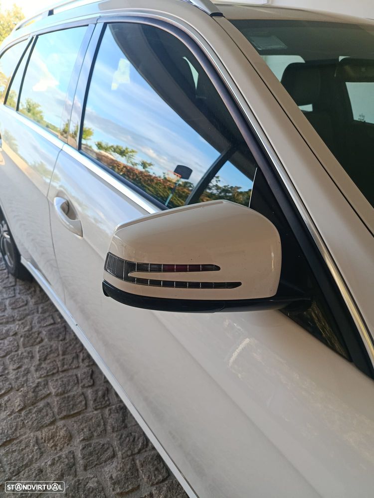 Mercedes-Benz E 300 - 6
