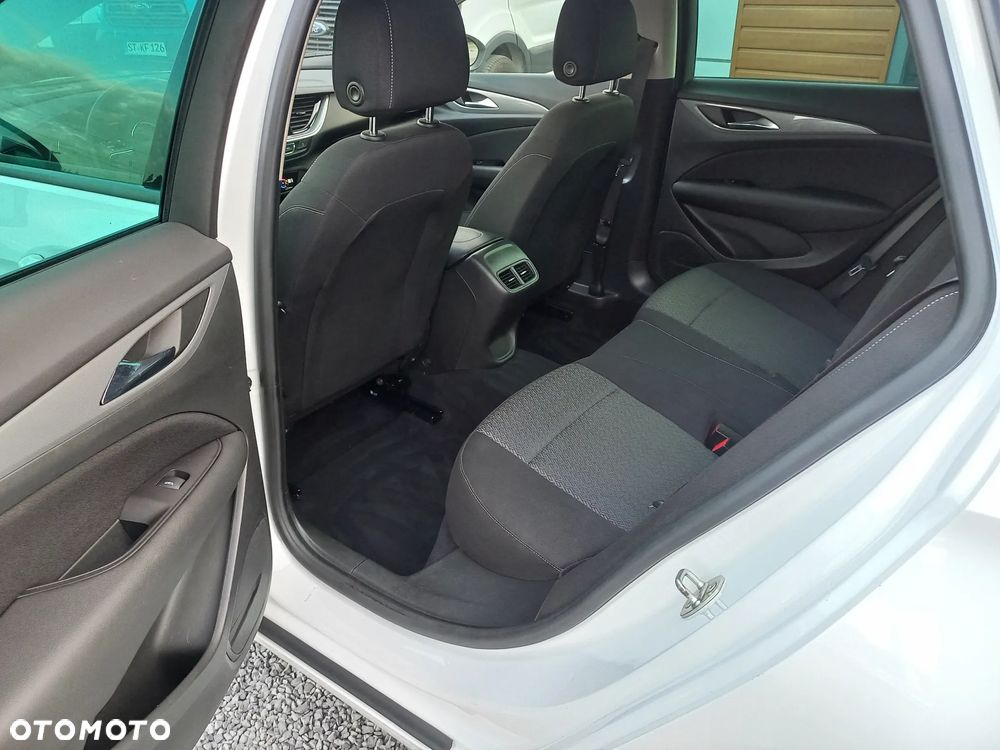 Opel Insignia 2.0 CDTI automatik Business Edition - 16
