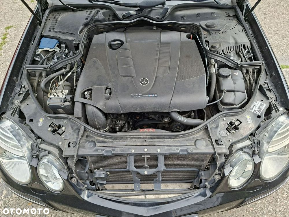 Mercedes-Benz Klasa E 220 CDI Automatik Avantgarde - 23