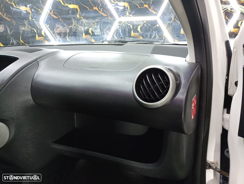 Citroën C1 1.0 Attraction - 14