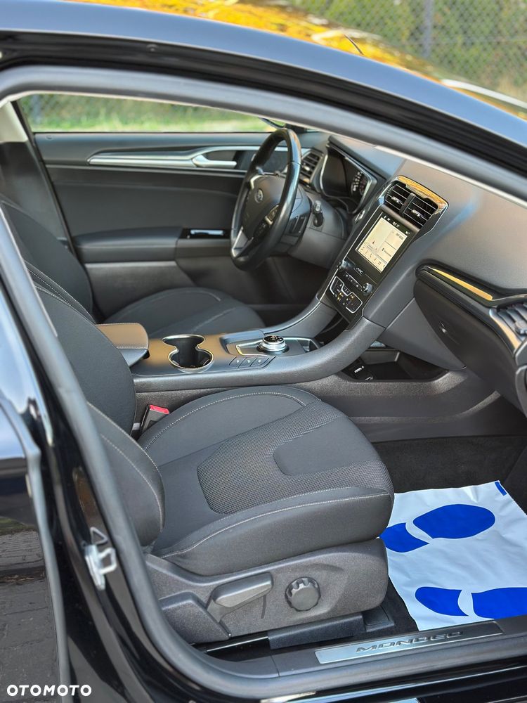 Ford Mondeo 2.0 EcoBlue Titanium - 17