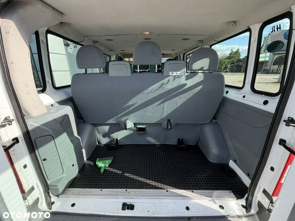 Ford Transit - 17