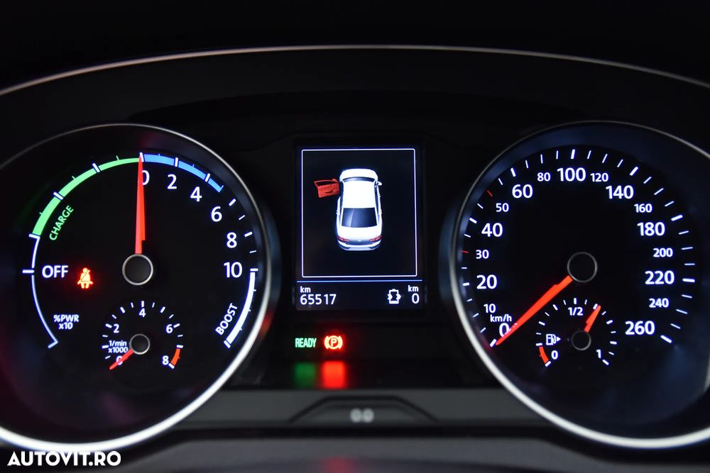 Volkswagen Passat - 10