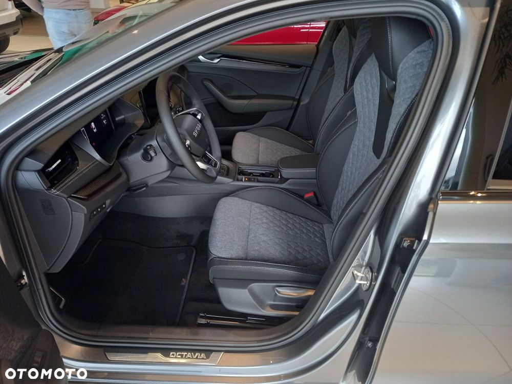 Skoda Octavia 1.5 TSI ACT Sportline - 5