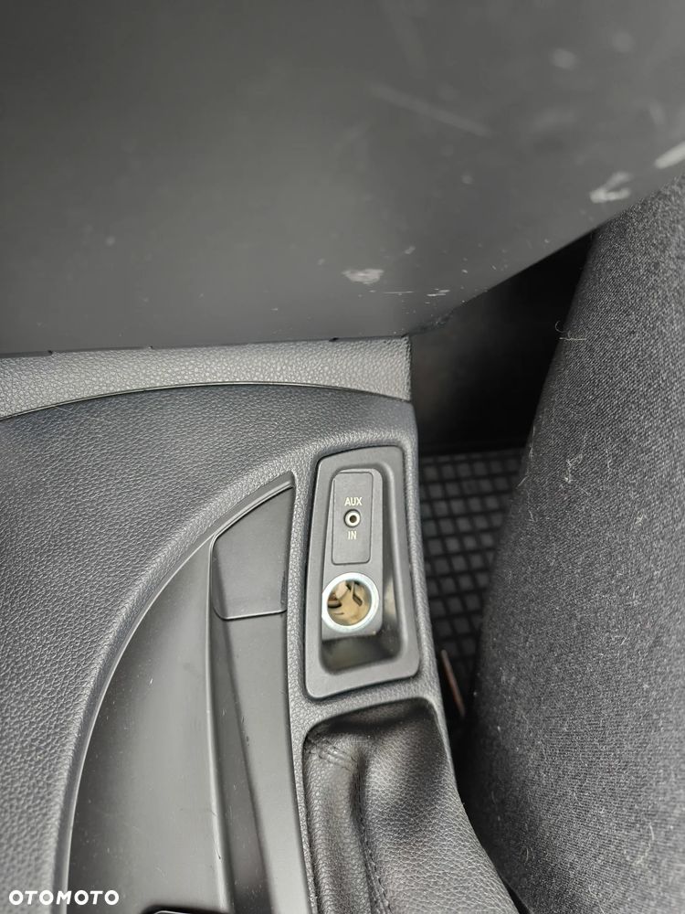 BMW Seria 1 - 16