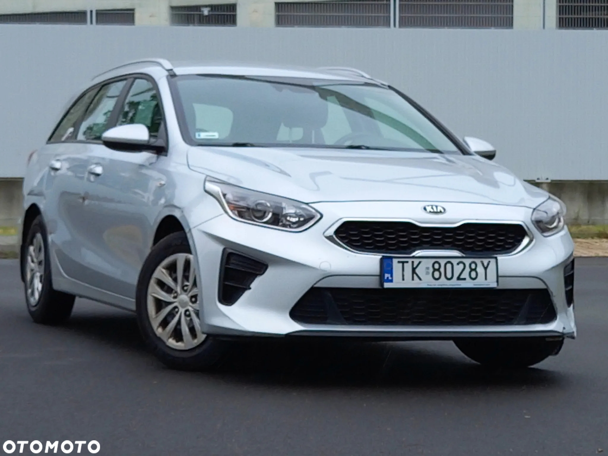 Kia Ceed 1.0 T-GDI L - 8