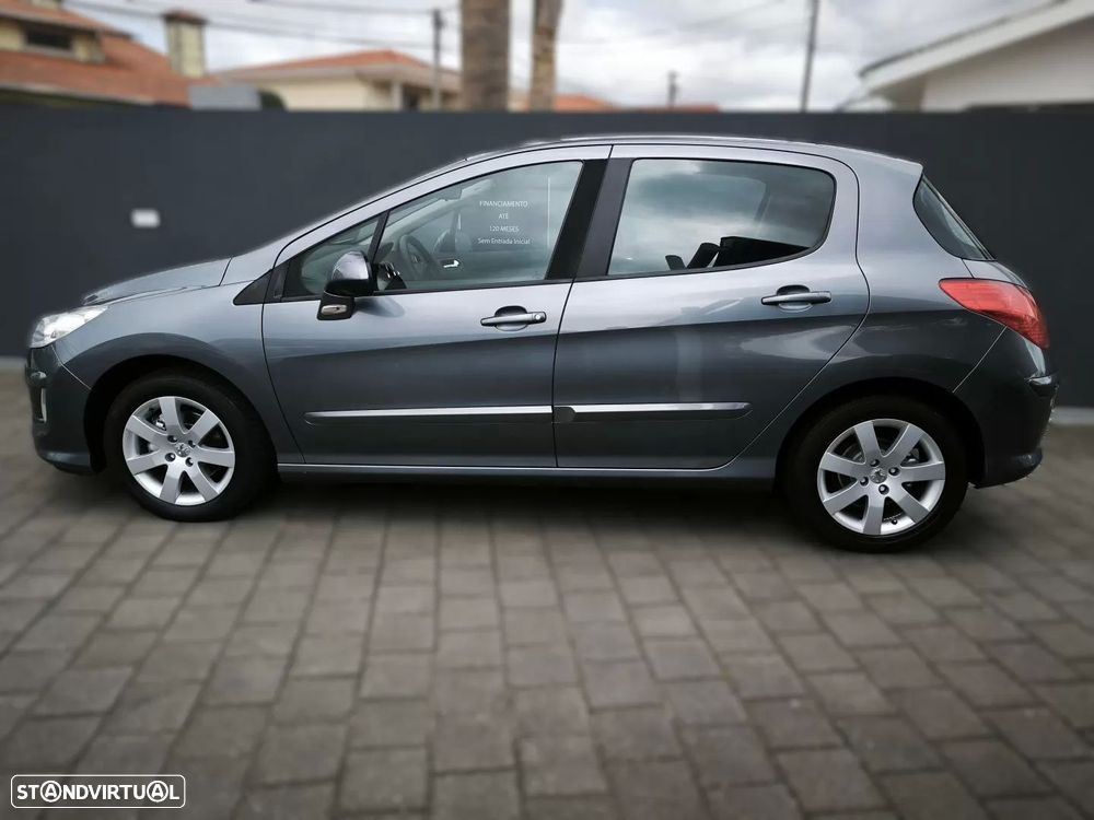 Peugeot 308 1.6 HDi Executive - 11