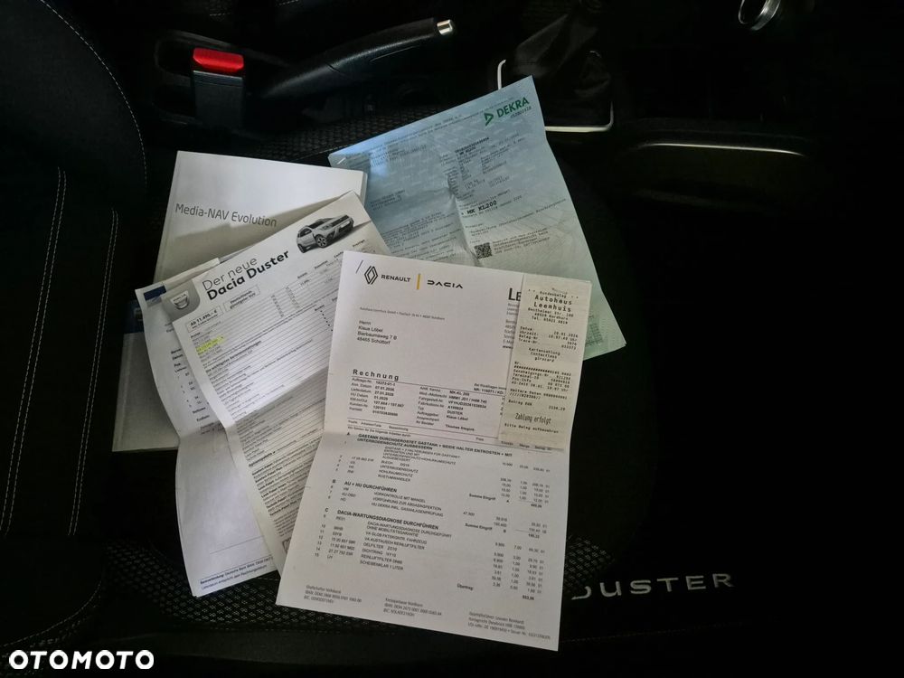 Dacia Duster 1.6 SCe Prestige - 28