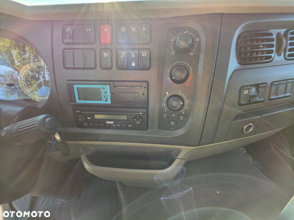 DAF LF 260 / CHŁODNIA / WINDA / CARIER  / 2019 / PRZEBIEG 170 TYŚ KM / EURO 6 / 15 PALET / SPROWADZONY / AUTOMAT / SYPIALKA - 17