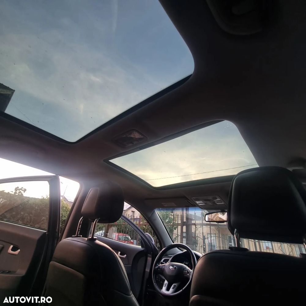Kia Sportage 2.0 CRDI AWD Aut. Dream-Team Edition - 14
