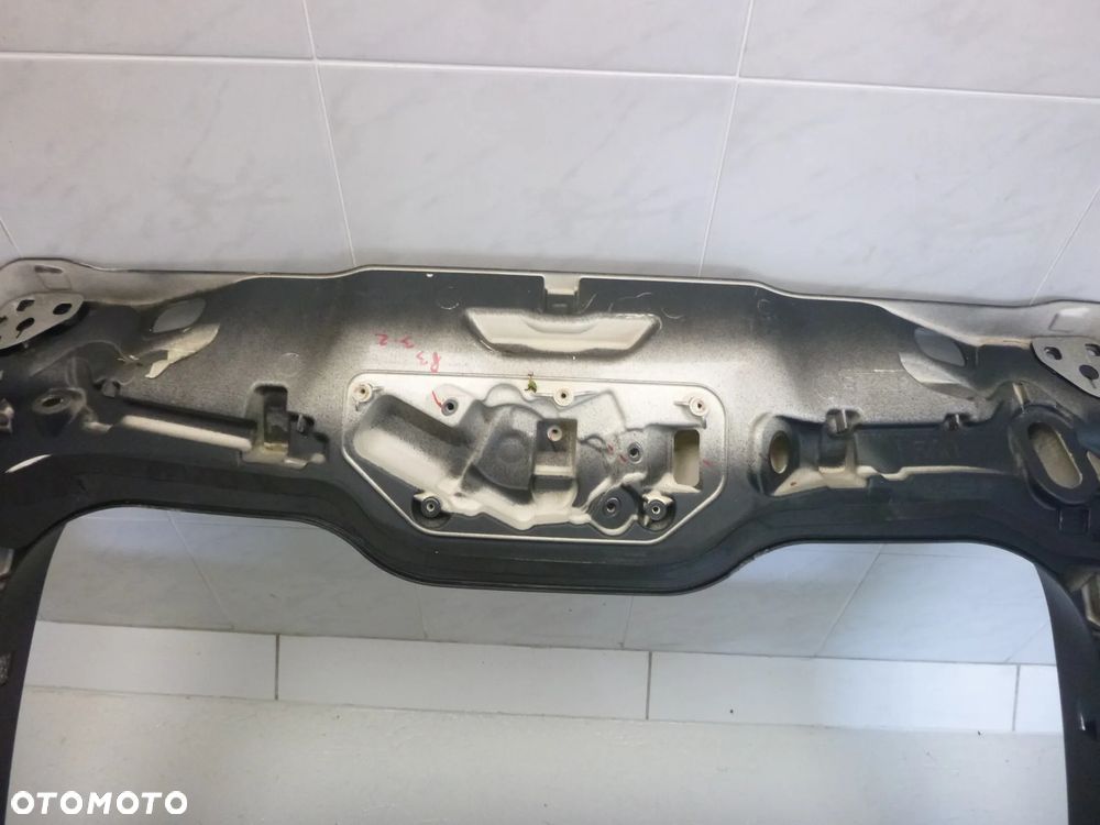 RANGE ROVER VELAR L560 KLAPA TYLNA BAGAŻNIKA - 29