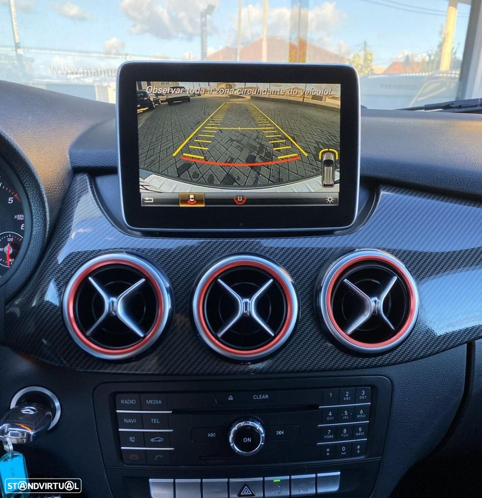 Mercedes-Benz B 180 d AMG Line - 19