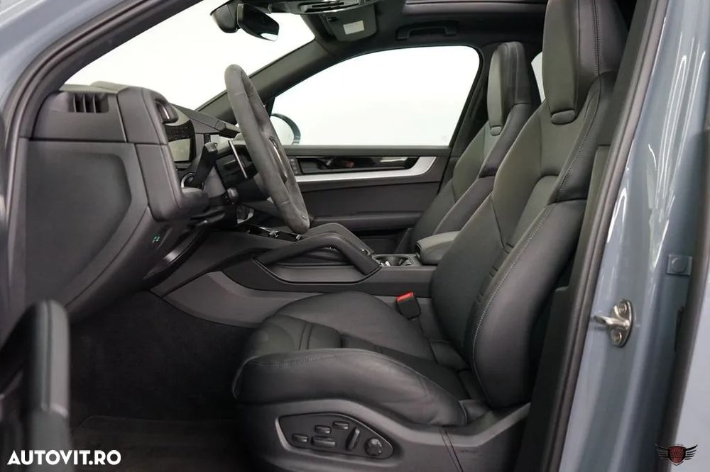 Porsche Cayenne E-Hybrid Tiptronic S - 8