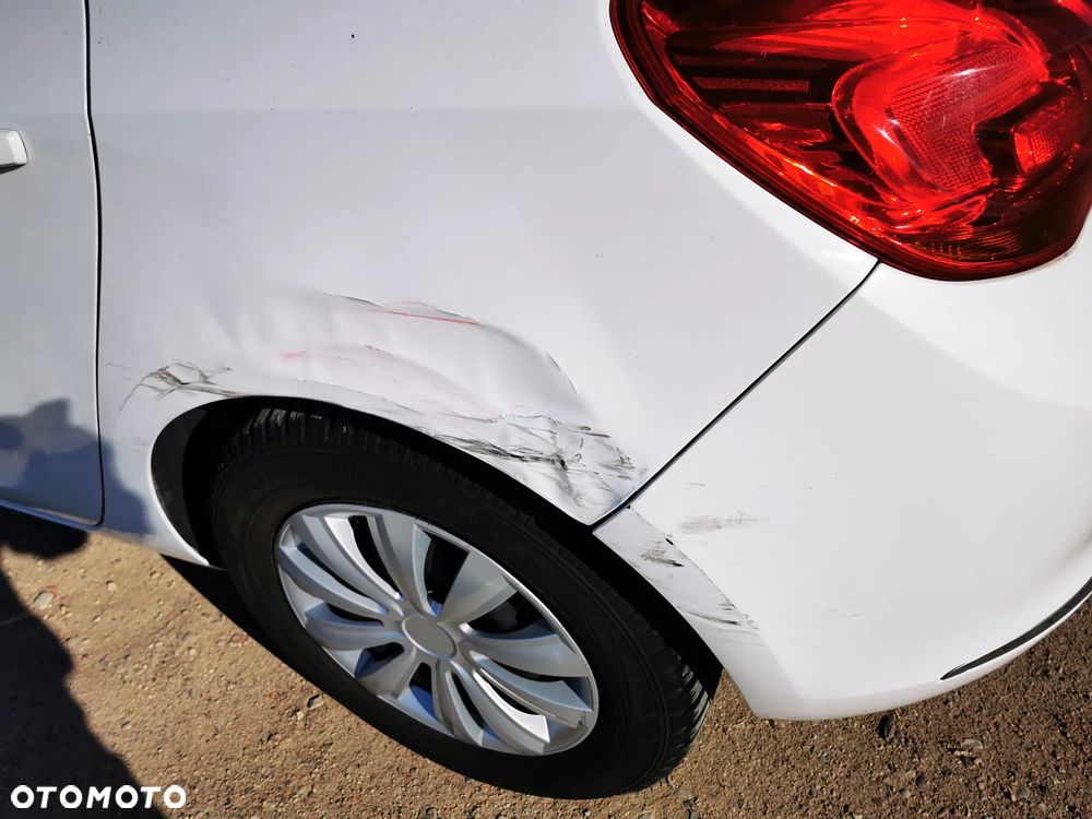 Opel Astra 1.6 CDTI Enjoy - 13