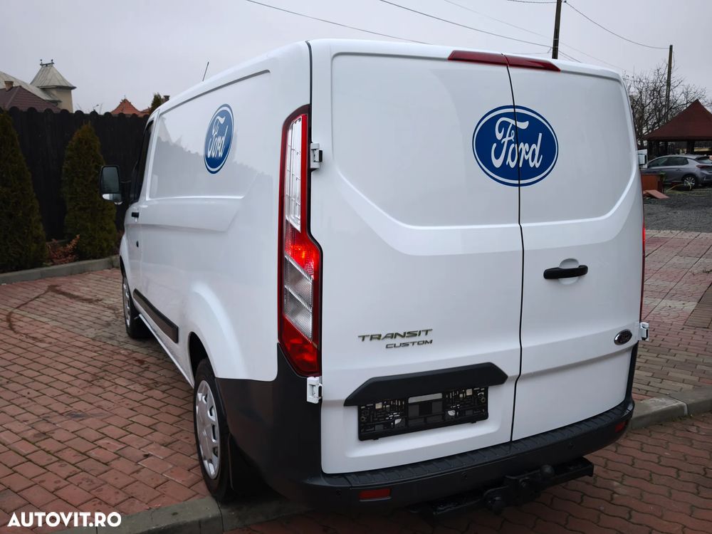 Ford Transit Custom - 14