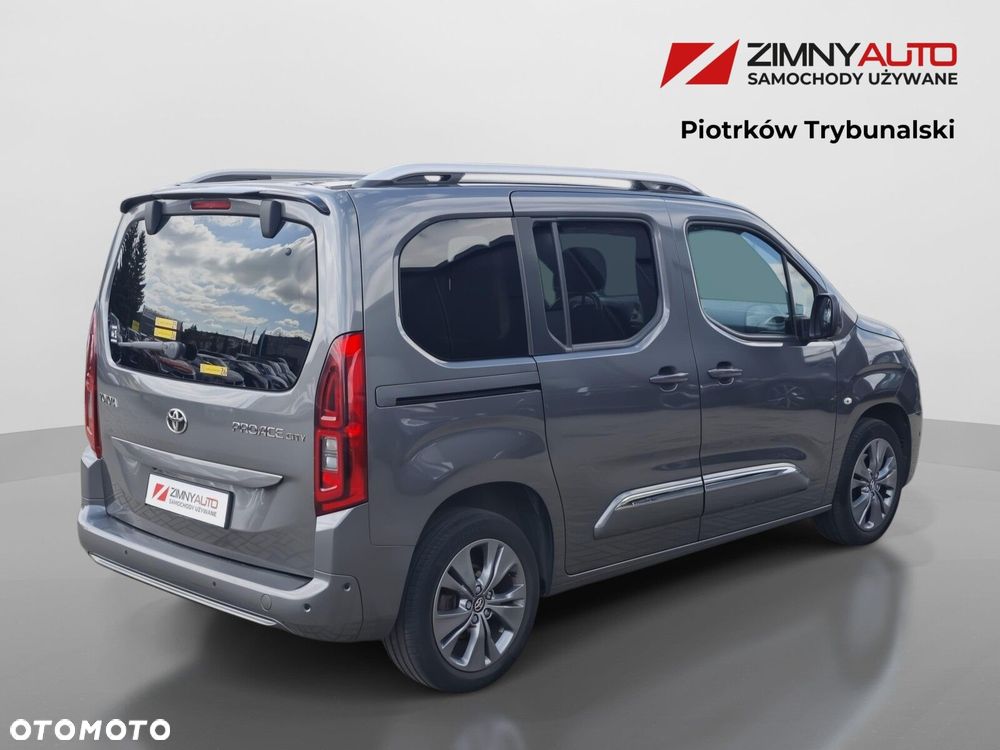 Toyota Proace City - 8