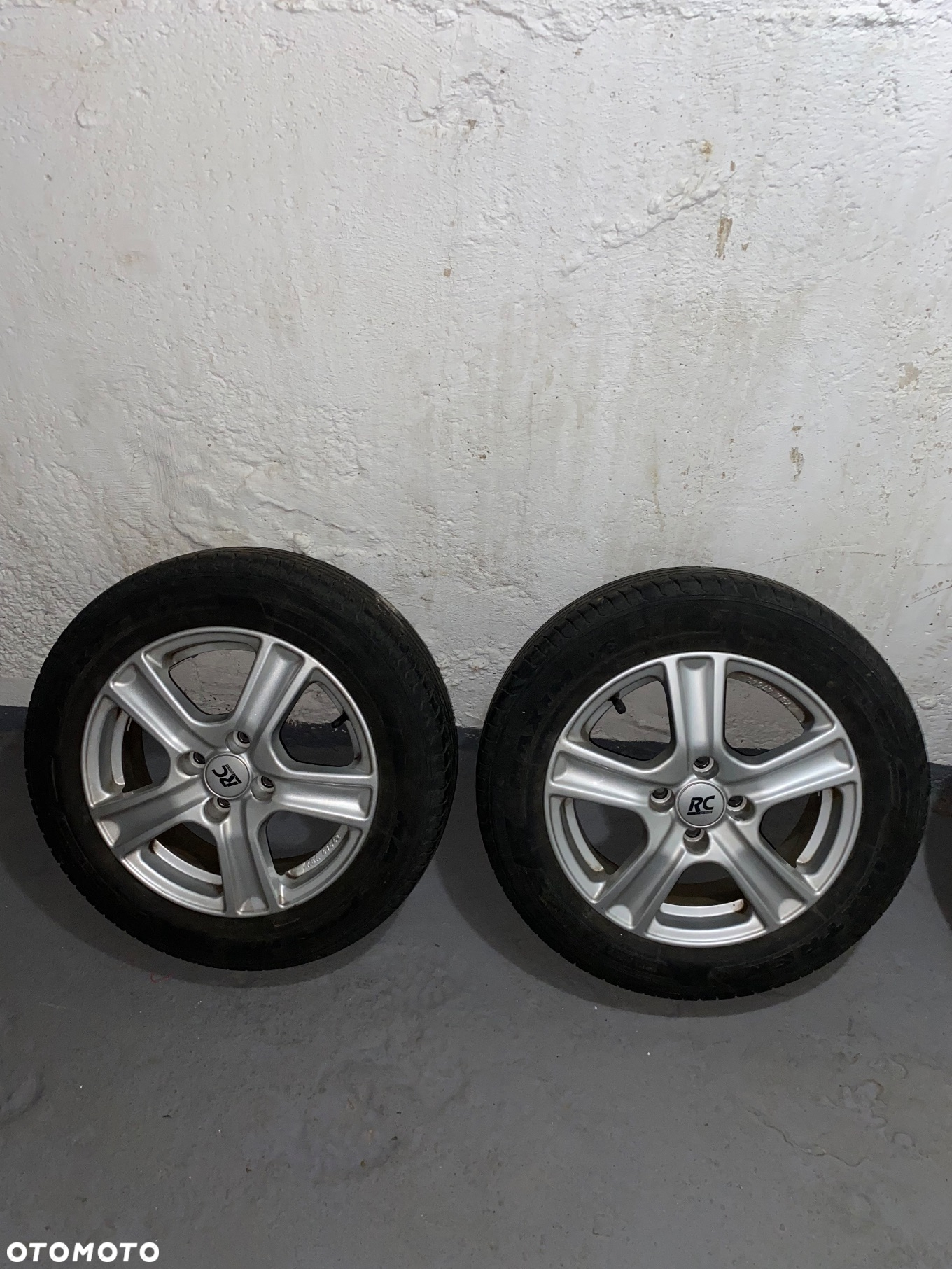 Felgi z oponami 175/65 R15 - 3