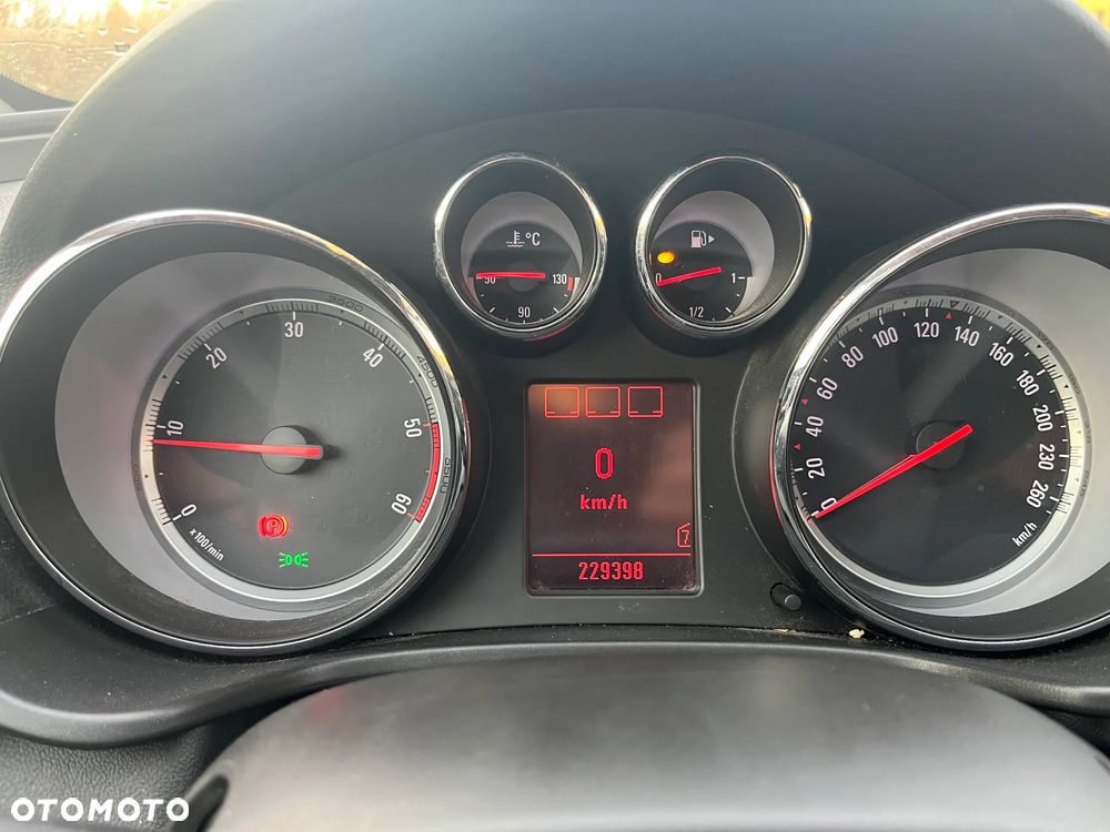 Opel Insignia 2.0 CDTI - 15
