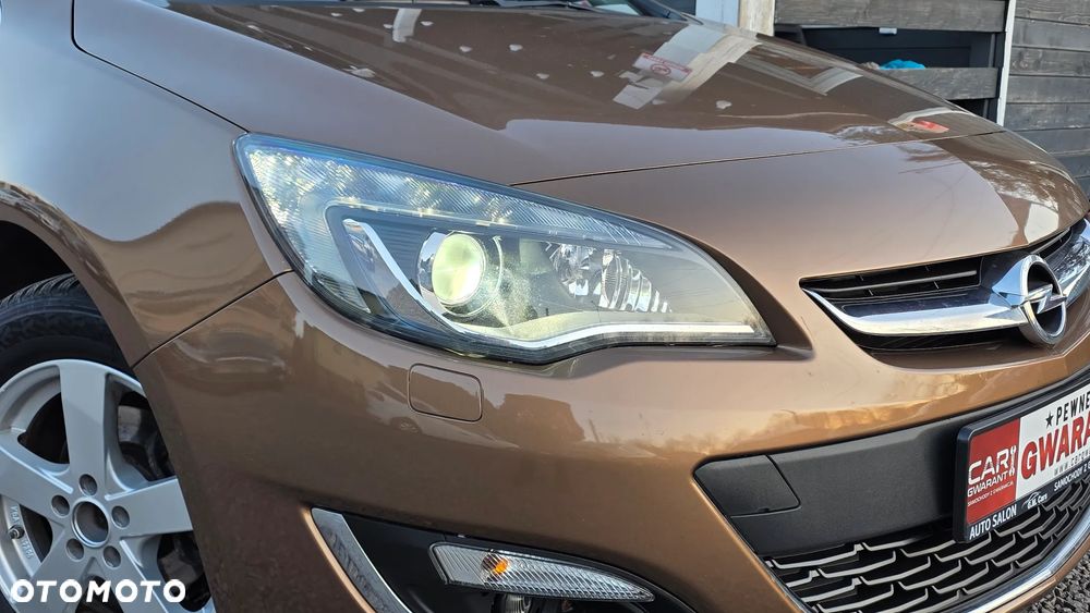 Opel Astra 1.4 T Cosmo - 20