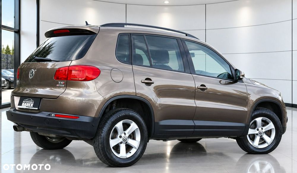 Volkswagen Tiguan 1.4 TSI BlueMotion Technology Team - 5