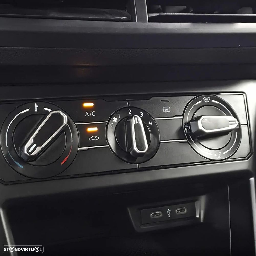 VW Polo 1.0 Trendline - 27