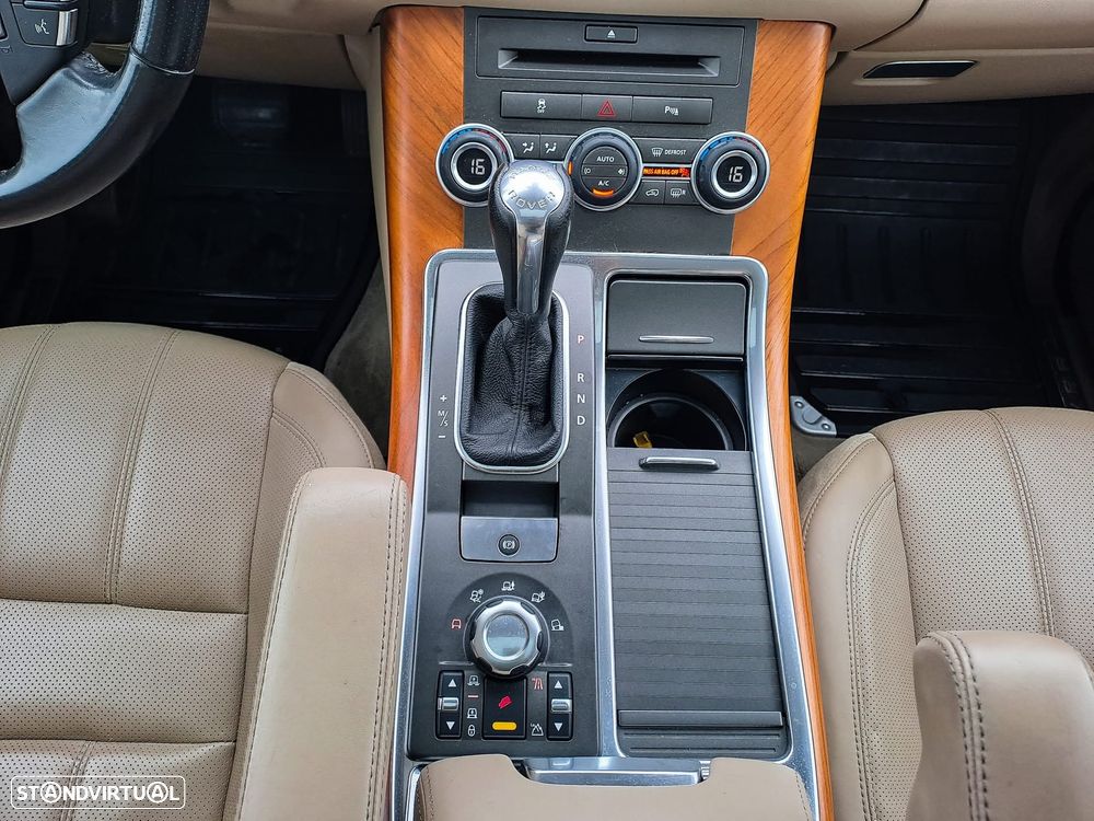 Land Rover Range Rover Sport 3.0 TDV6 HSE - 10