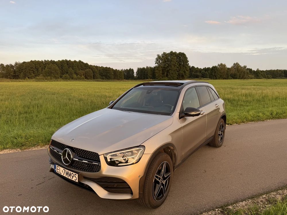 Mercedes-Benz GLC 300 4-Matic - 3