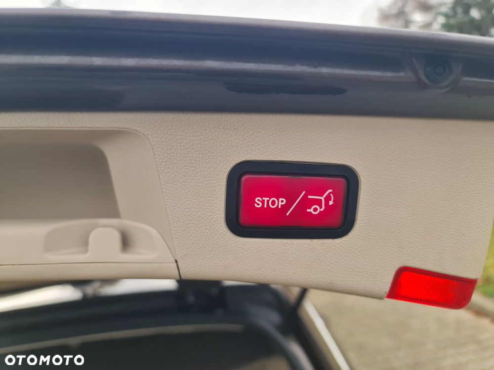 Mercedes-Benz Klasa E 350 CDI DPF BlueEFFICIENCY 7G-TRONIC Avantgarde - 36